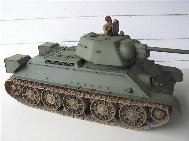 1-8 T-34 76-6.jpg